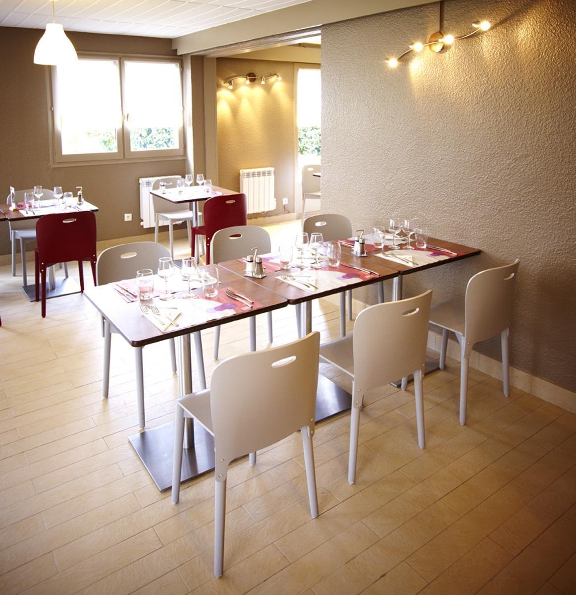 Campanile Cergy-pontoise Hotel 3*