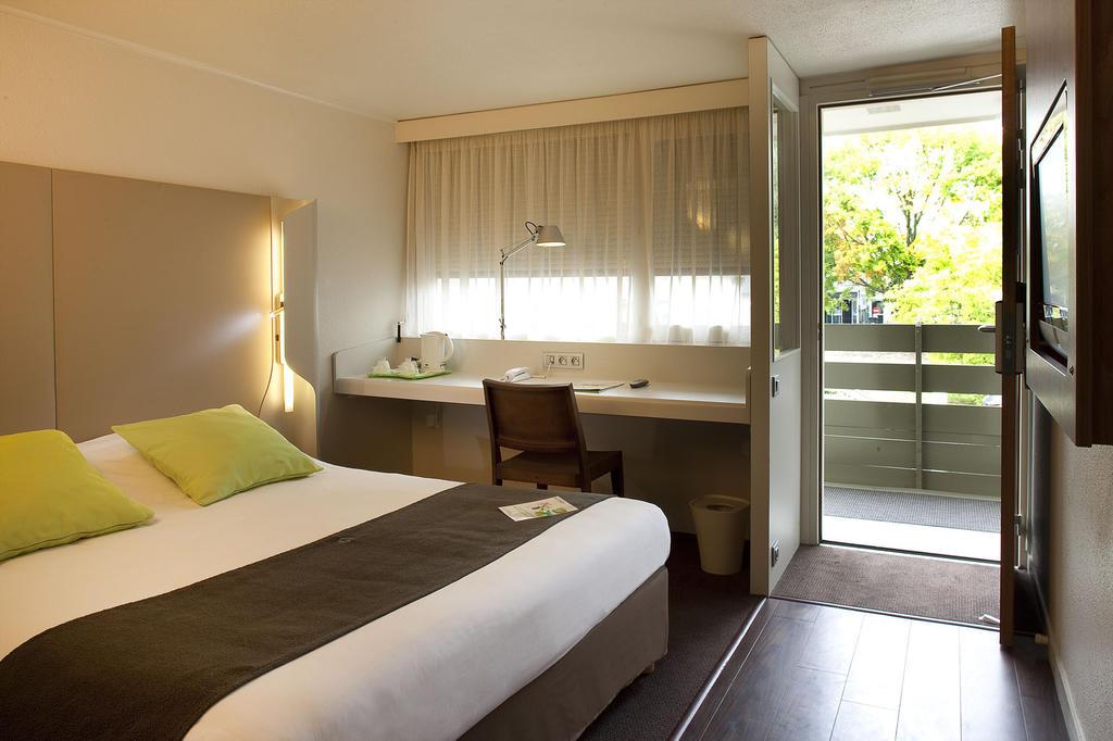 Campanile Cergy-pontoise Hotel